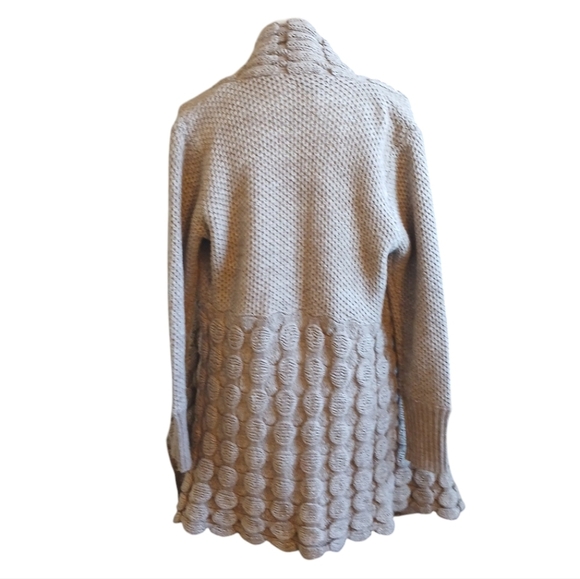 Women's Chunky Oversized Taupe Knit Textured Draped Cardigan Sweater - Picture 7 of 12